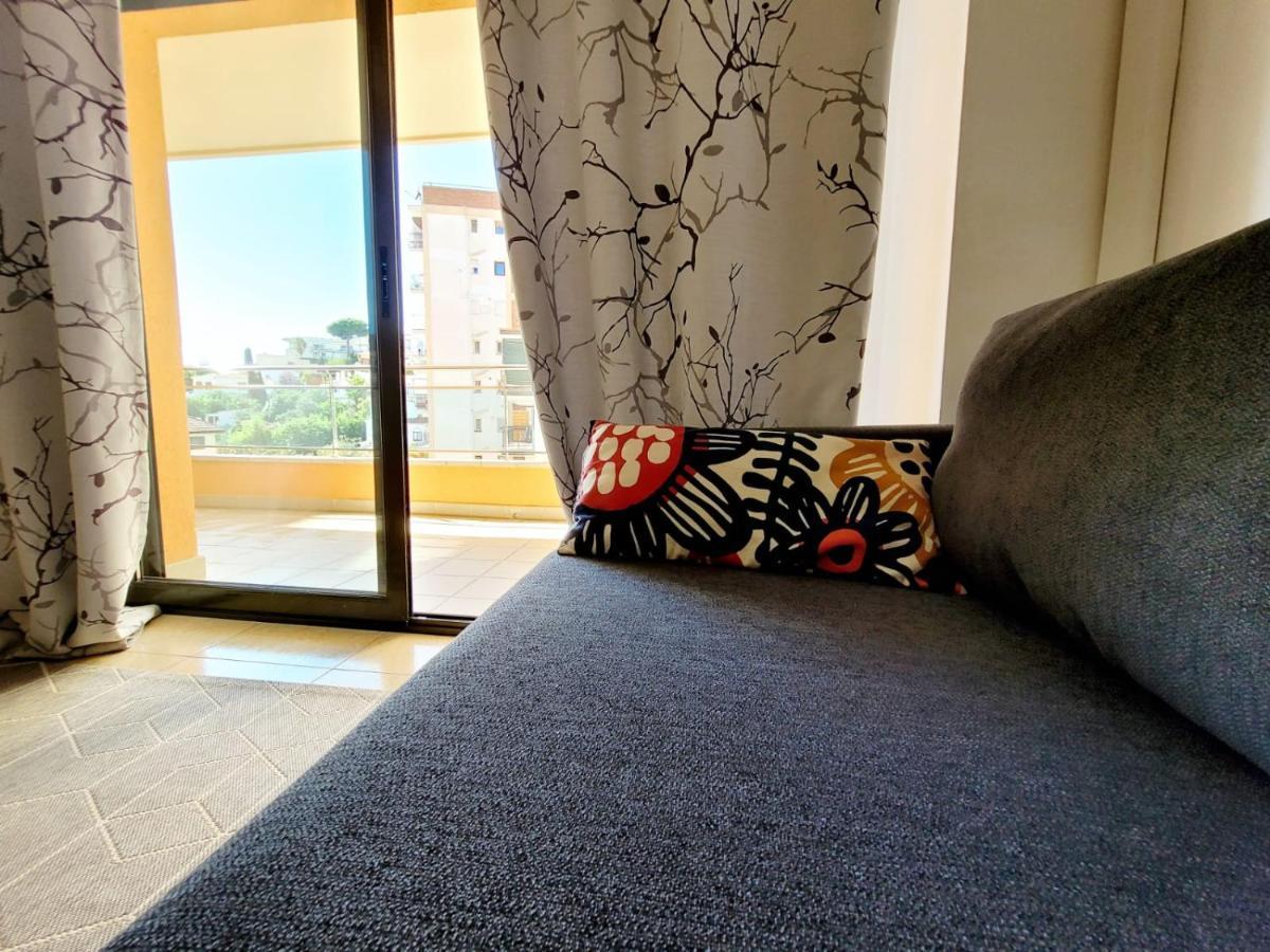 Apartament Lloret De Mar With Terrace Eksteriør bilde